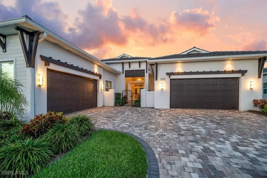 8761 Saint Lucia Drive Naples FL 34114