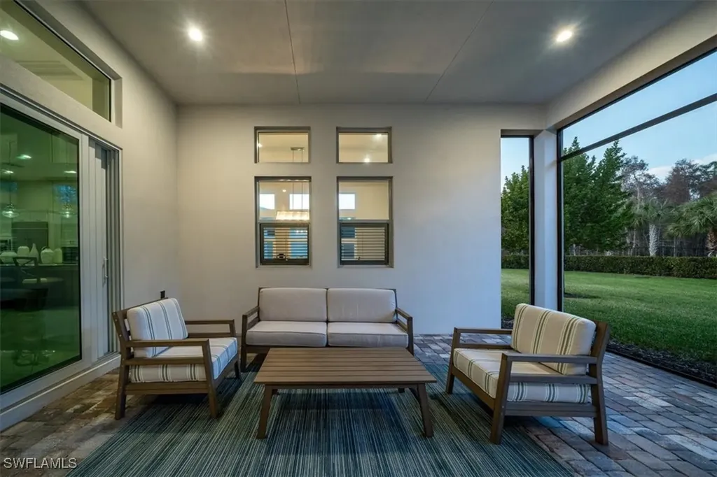 8761 Saint Lucia Drive Naples FL 34114