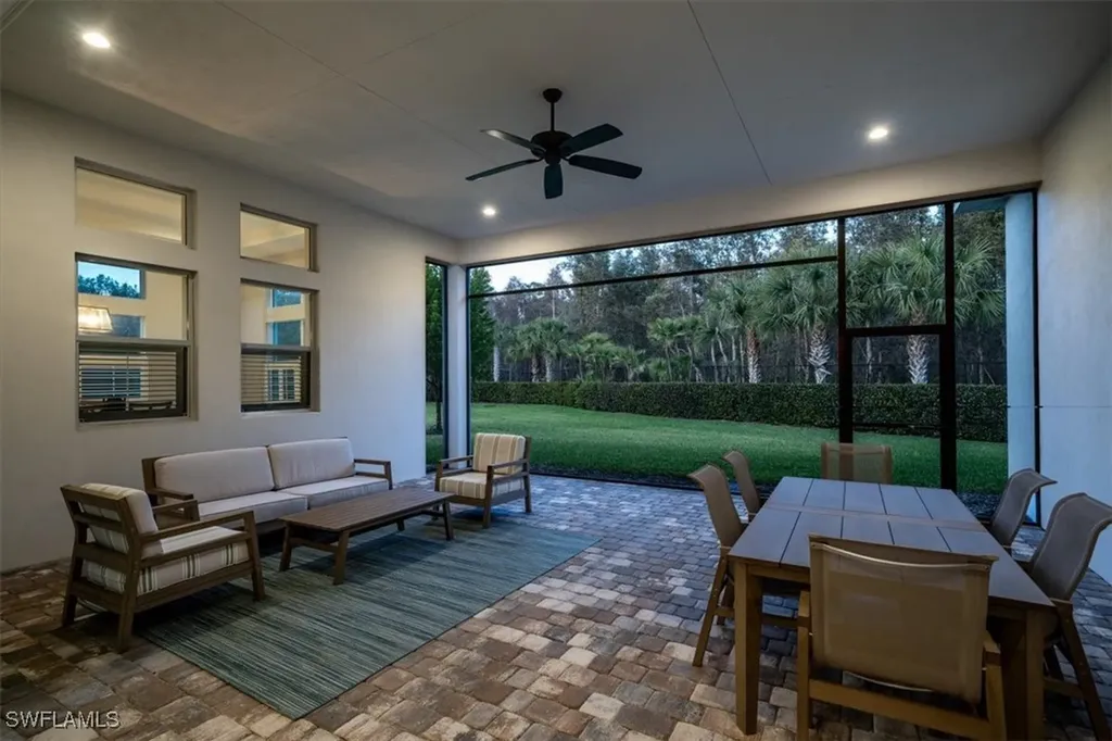8761 Saint Lucia Drive Naples FL 34114