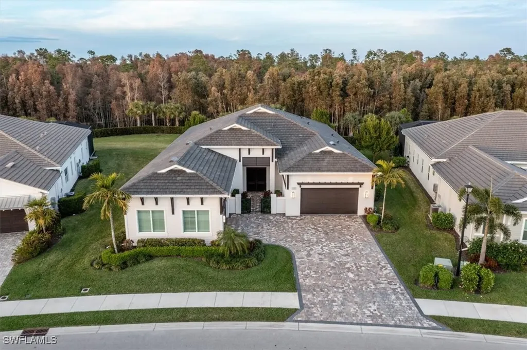 8761 Saint Lucia Drive Naples FL 34114