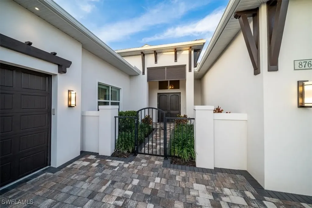 8761 Saint Lucia Drive Naples FL 34114