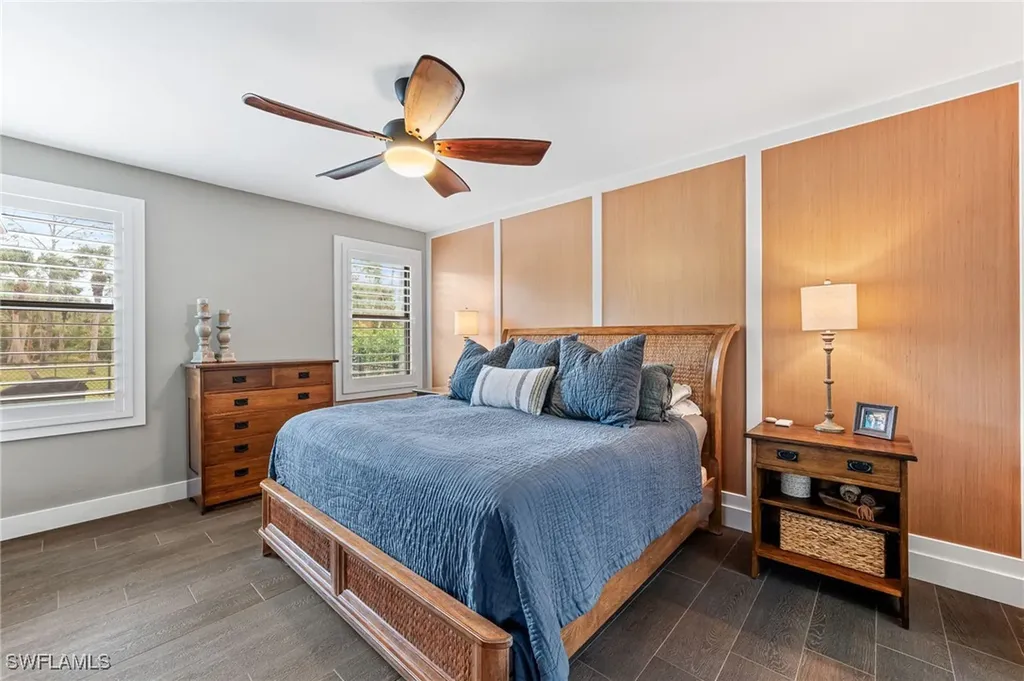 110 7th Street NW Naples FL 34120