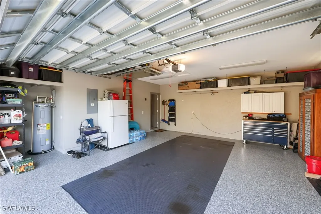 110 7th Street NW Naples FL 34120