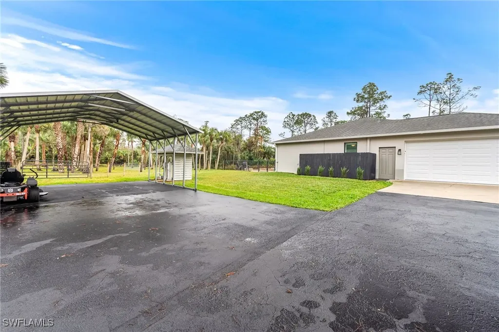 110 7th Street NW Naples FL 34120