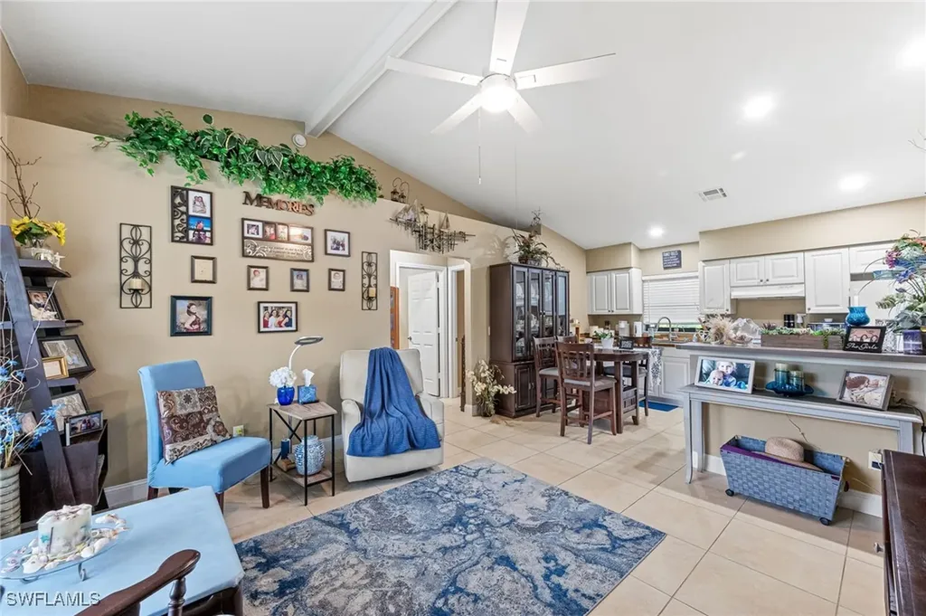 110 7th Street NW Naples FL 34120