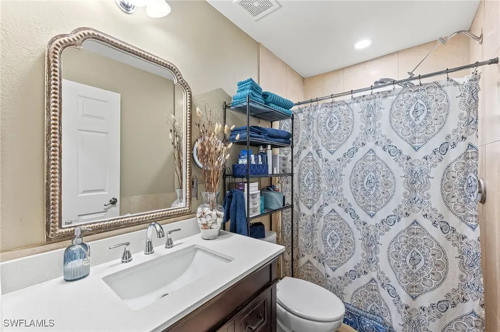 110 7th Street NW Naples FL 34120