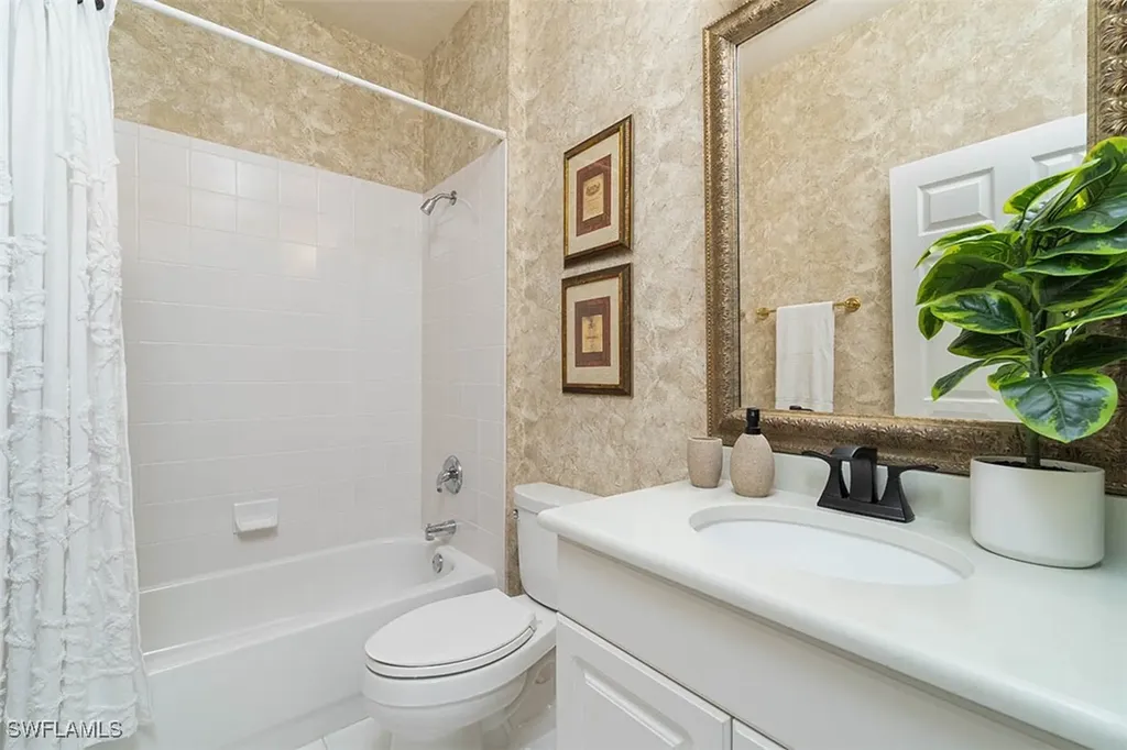 14230 Reflection Lakes Drive Fort Myers FL 33907