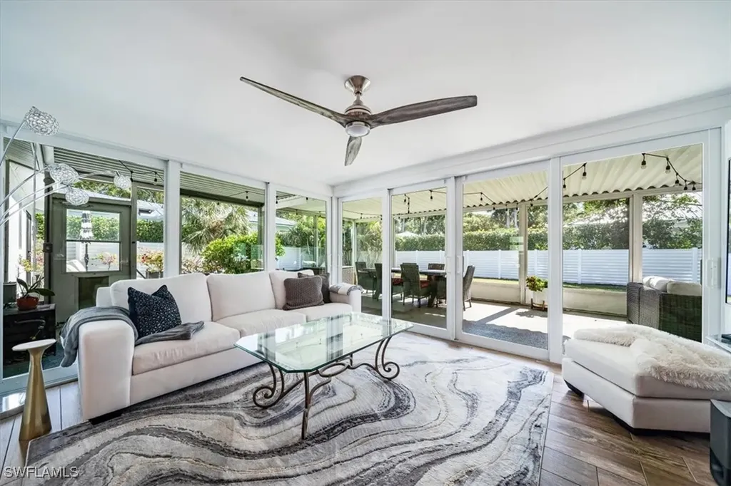 1268 13th Avenue N Naples FL 34102