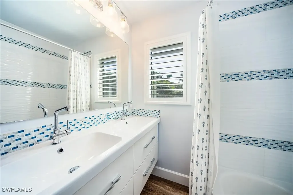 1268 13th Avenue N Naples FL 34102