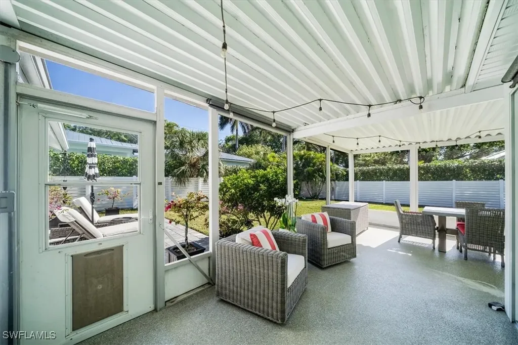 1268 13th Avenue N Naples FL 34102