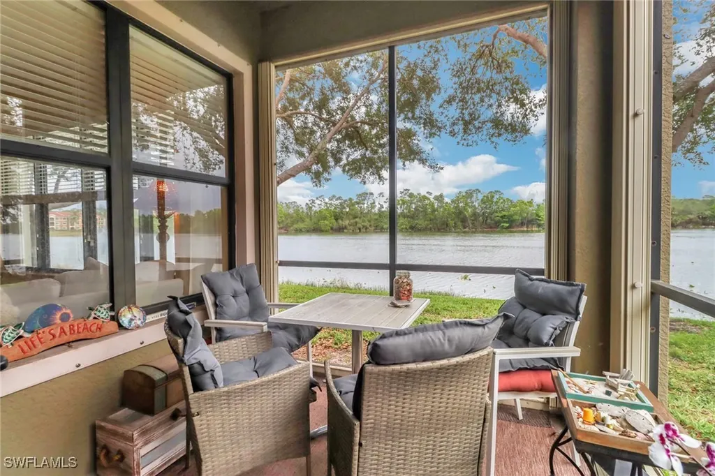 1296 Verde Drive Naples FL 34105