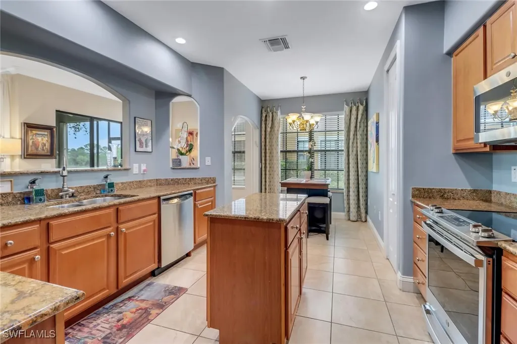 1296 Verde Drive Naples FL 34105