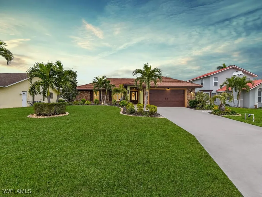 1901 SE 13th Street Cape Coral FL 33990