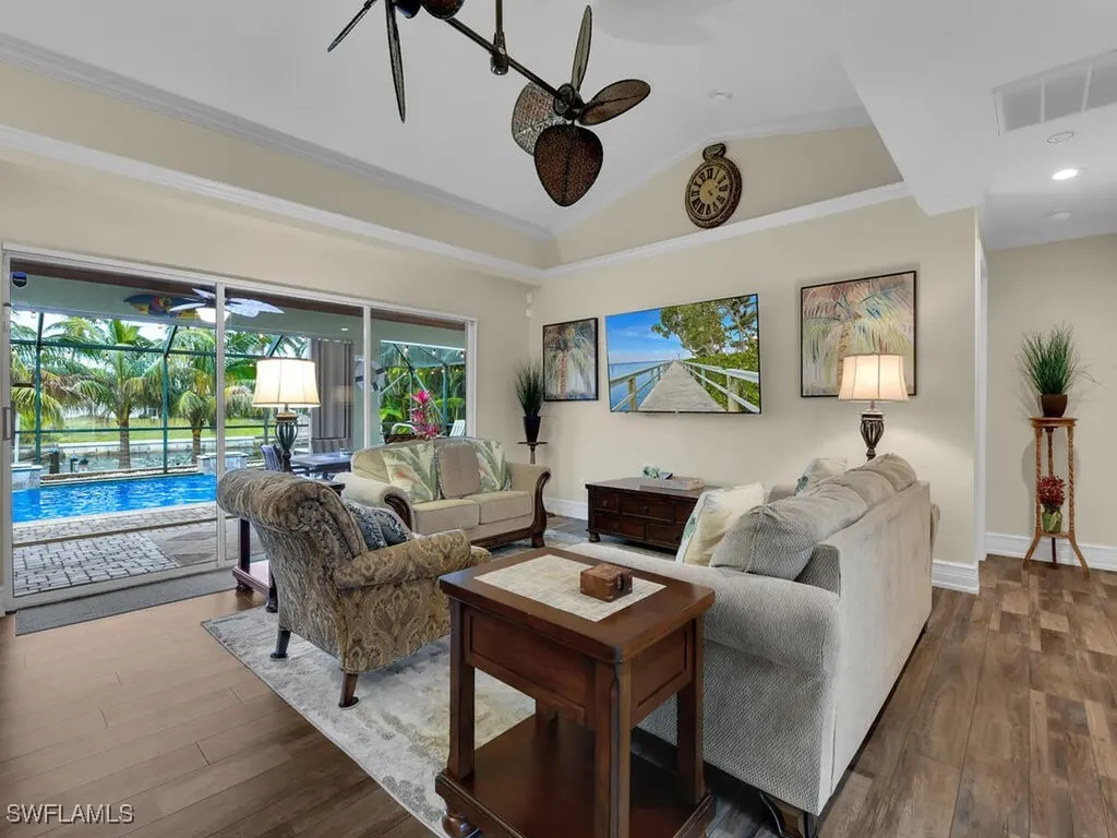 1901 SE 13th Street Cape Coral FL 33990