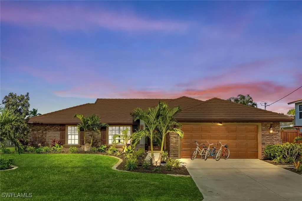 1901 SE 13th Street Cape Coral FL 33990