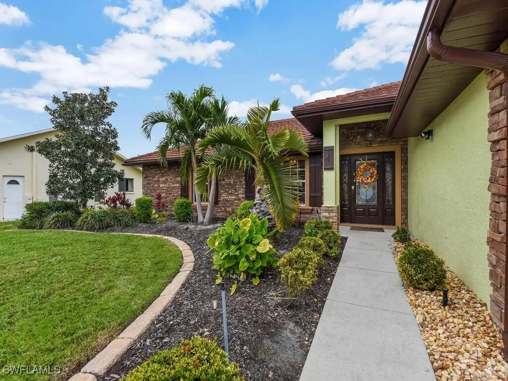 1901 SE 13th Street Cape Coral FL 33990