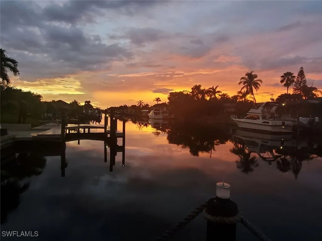 1901 SE 13th Street Cape Coral FL 33990