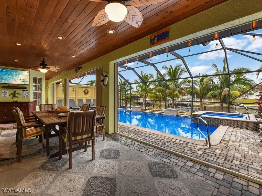 1901 SE 13th Street Cape Coral FL 33990