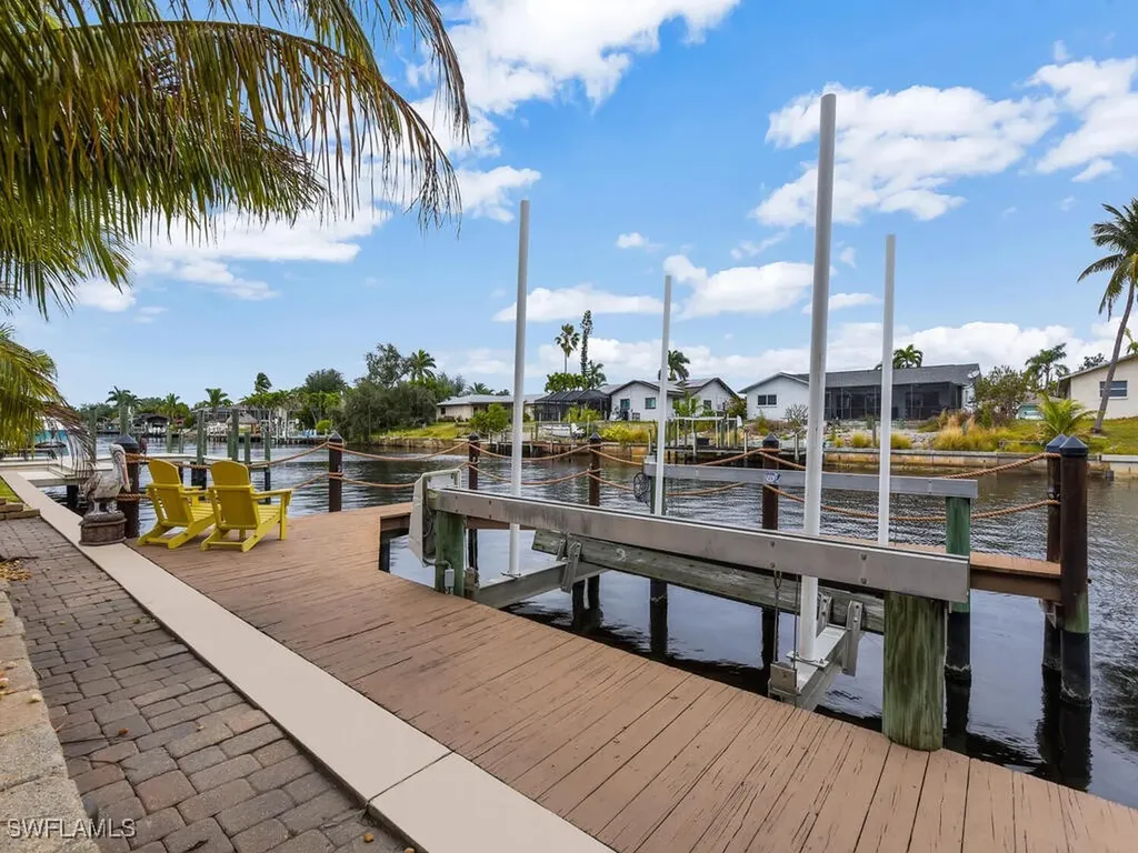 1901 SE 13th Street Cape Coral FL 33990