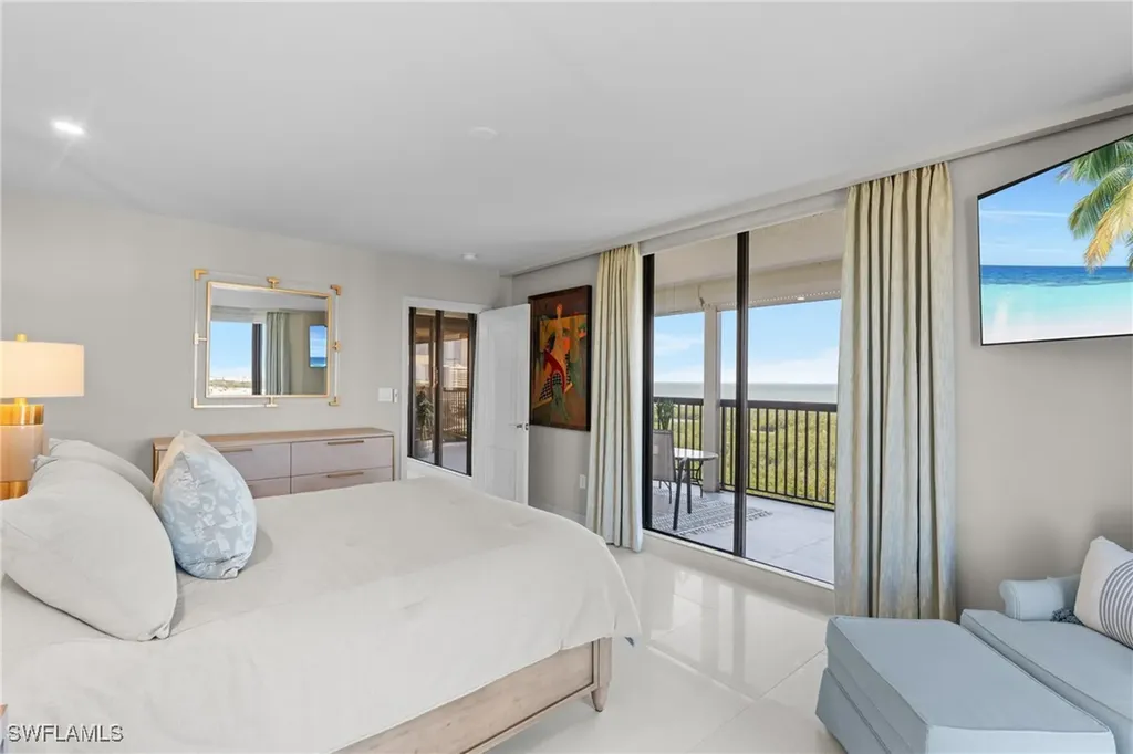 6075 Pelican Bay Boulevard Naples FL 34108