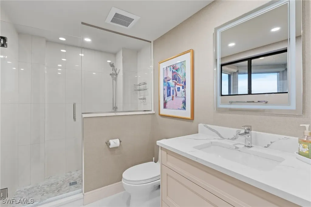 6075 Pelican Bay Boulevard Naples FL 34108