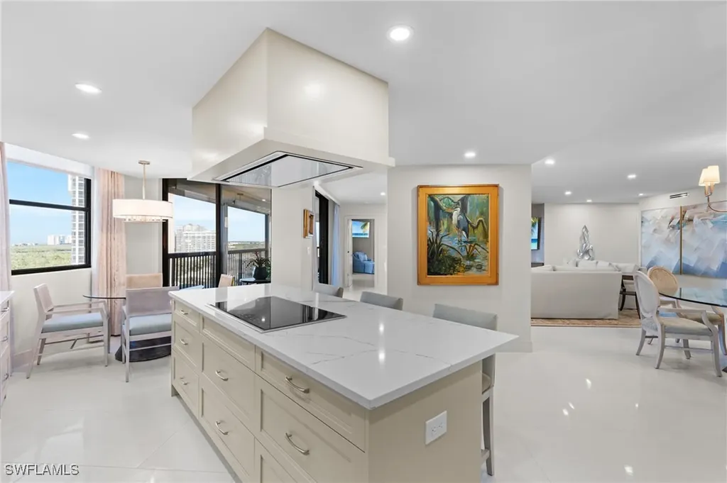 6075 Pelican Bay Boulevard Naples FL 34108