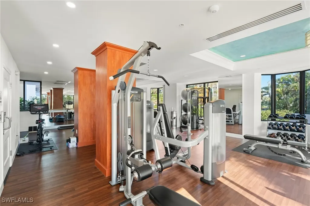 6075 Pelican Bay Boulevard Naples FL 34108