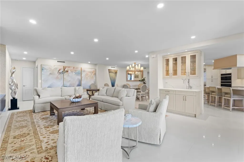 6075 Pelican Bay Boulevard Naples FL 34108