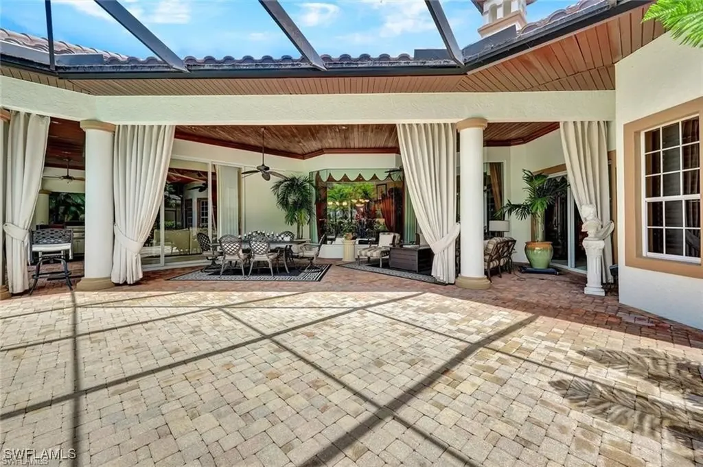 2743 Olde Cypress Drive Naples FL 34119