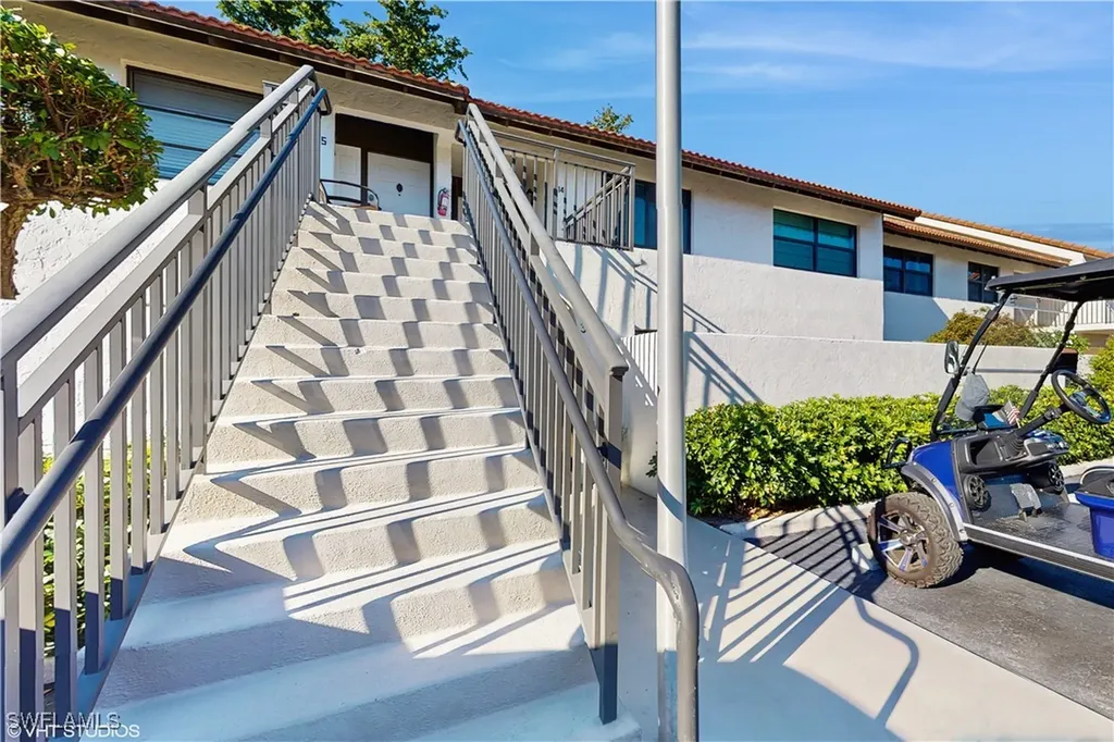 4092 Belair Lane Naples FL 34103