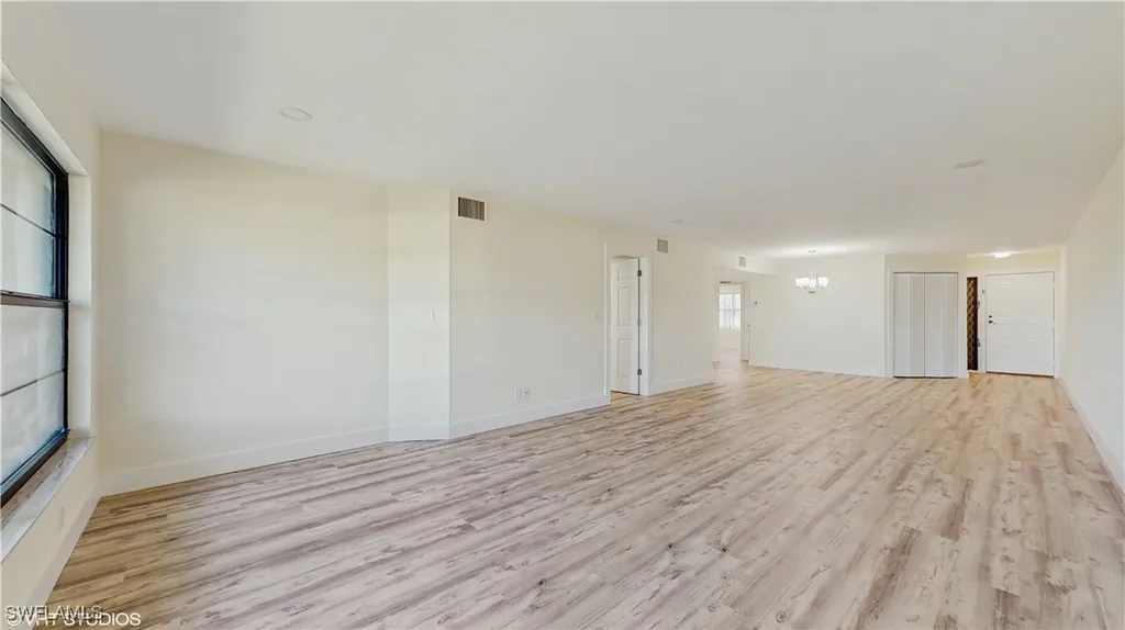 4092 Belair Lane Naples FL 34103