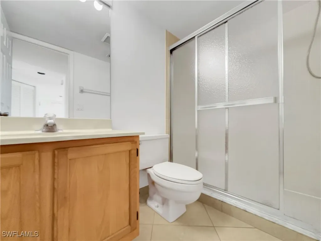 9832 Luna Circle Naples FL 34109