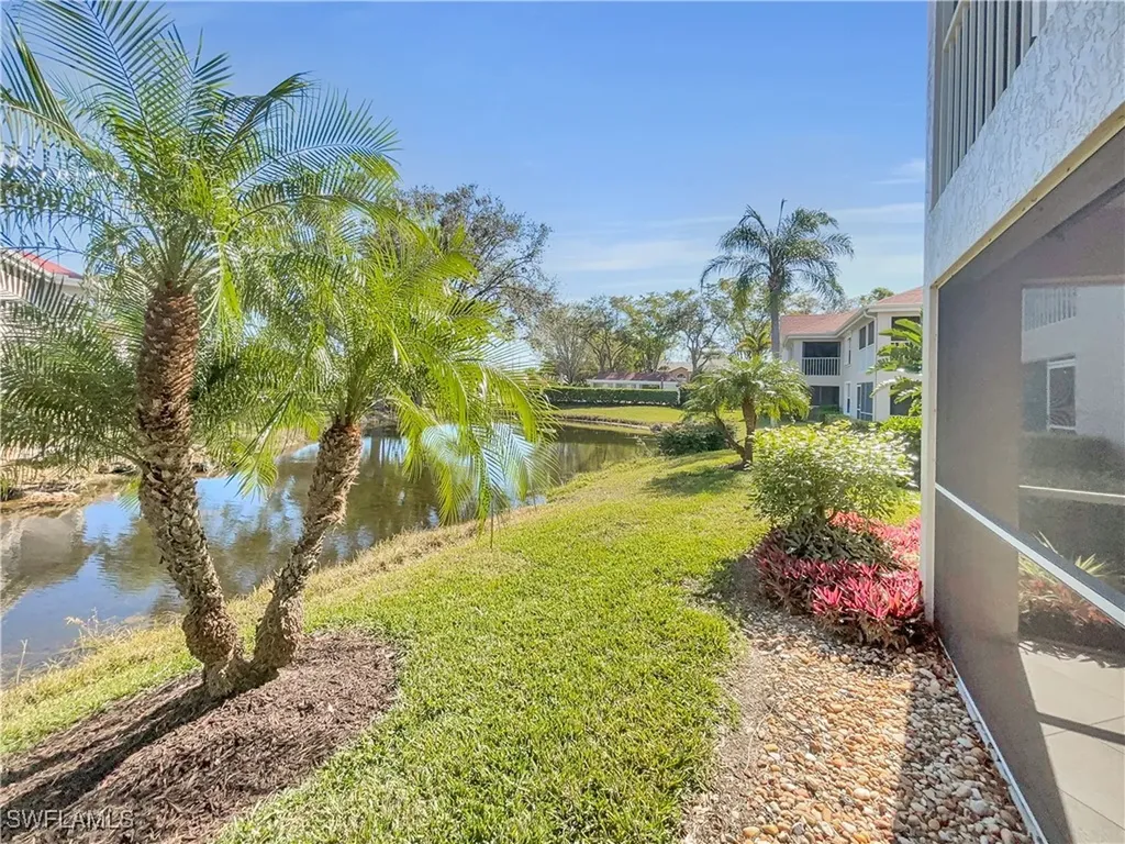 9832 Luna Circle Naples FL 34109