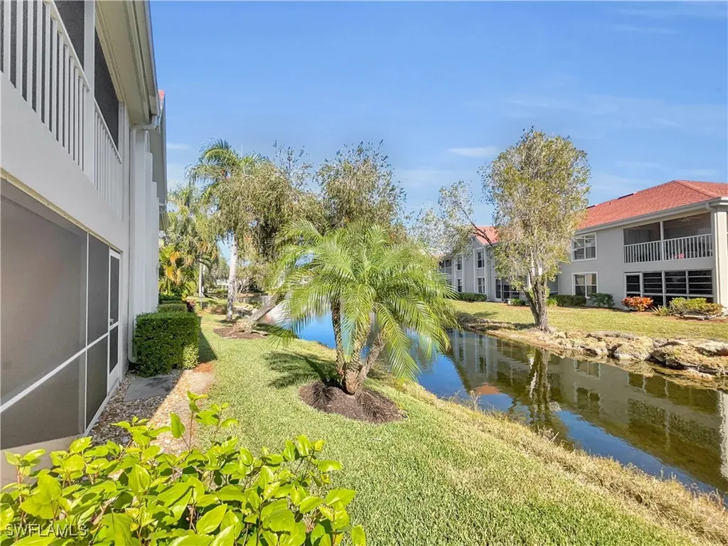 9832 Luna Circle Naples FL 34109