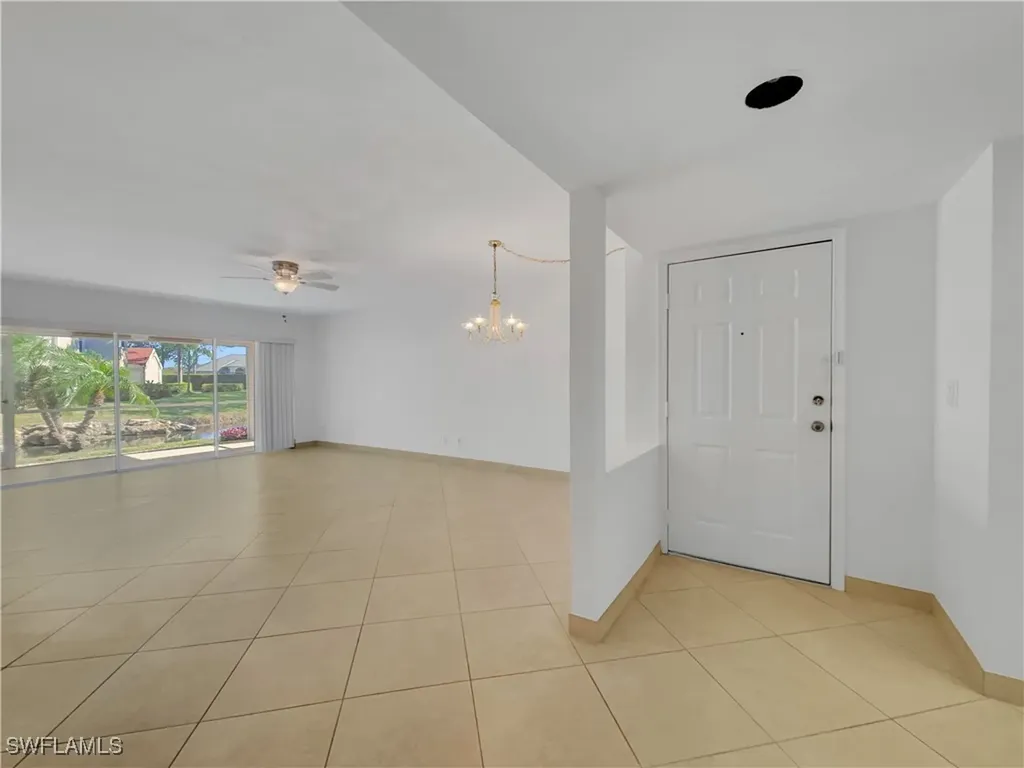 9832 Luna Circle Naples FL 34109