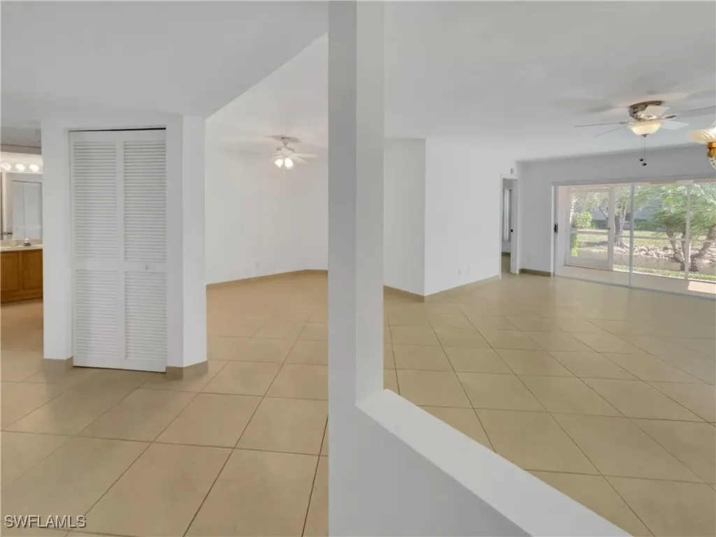 9832 Luna Circle Naples FL 34109
