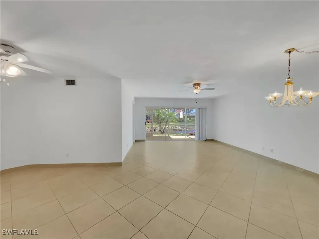 9832 Luna Circle Naples FL 34109