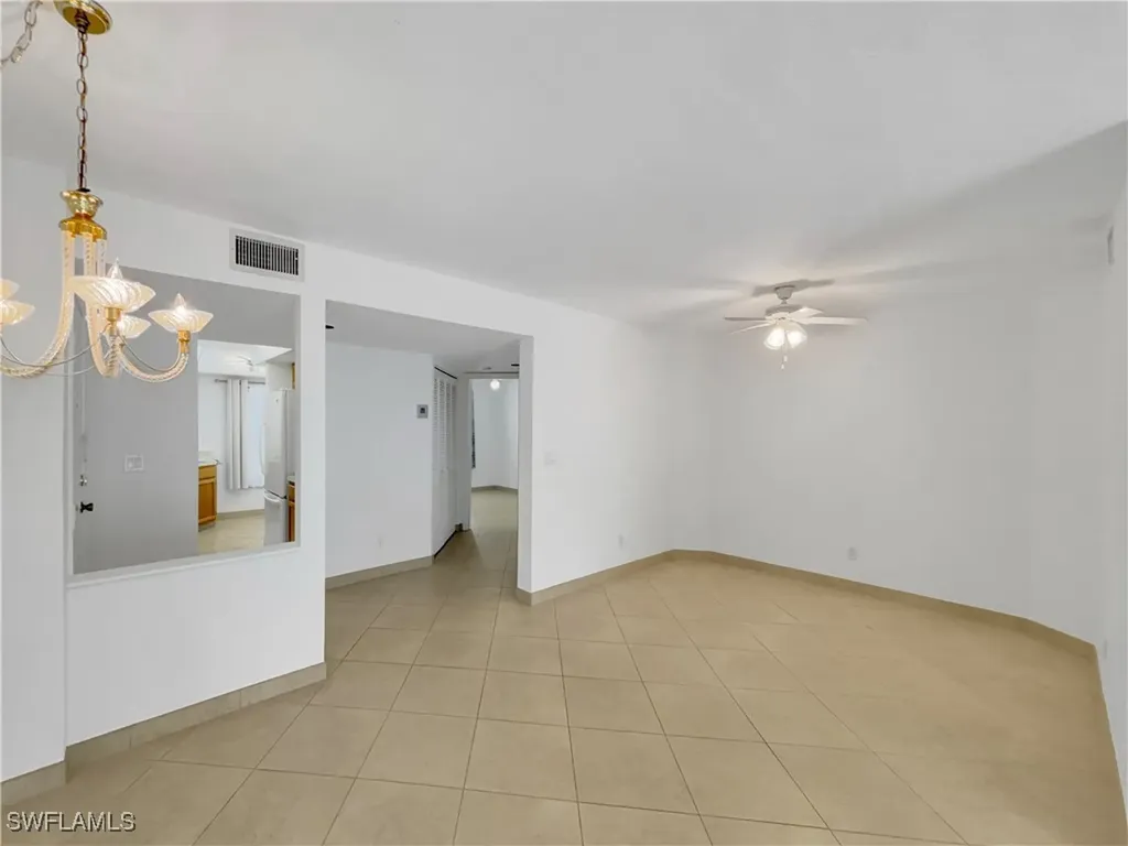 9832 Luna Circle Naples FL 34109
