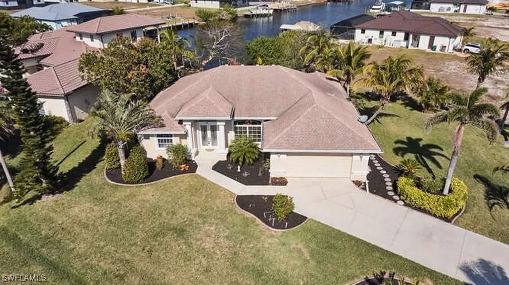 4019 NW 12th Street Cape Coral FL 33993