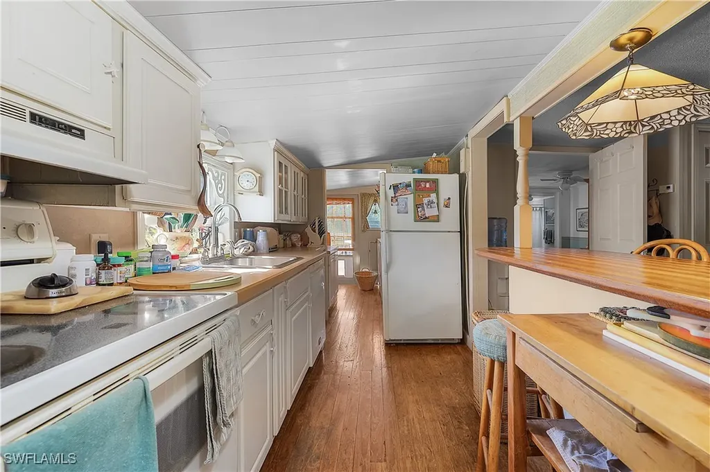 6253 Valeria Road Bokeelia FL 33922