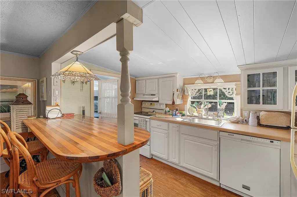 6253 Valeria Road Bokeelia FL 33922