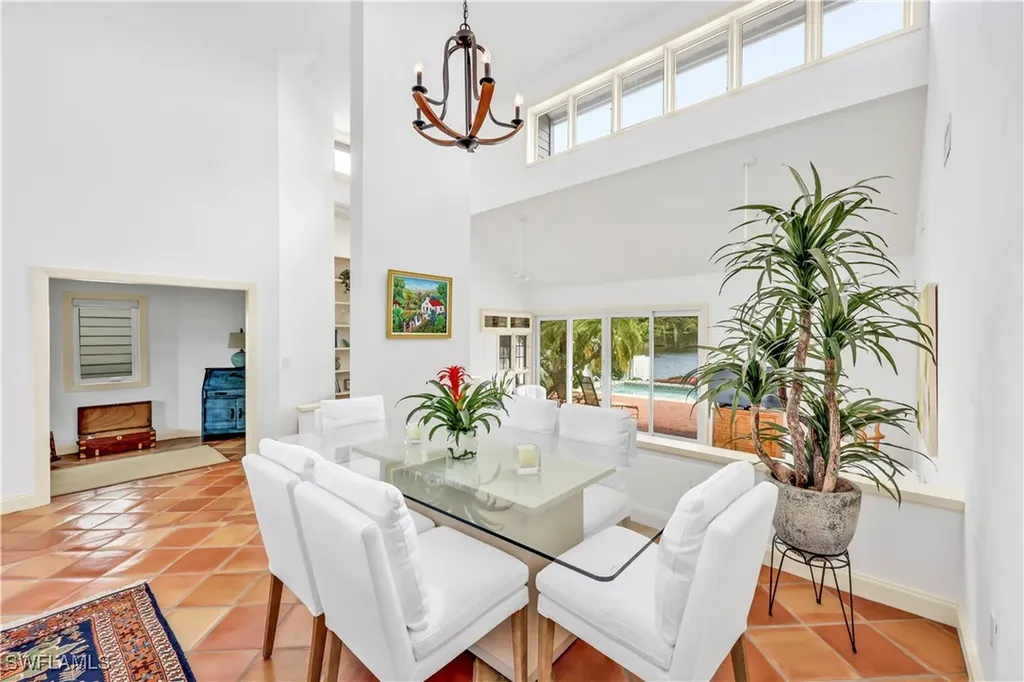 656 Bridgeway Lane Naples FL 34108