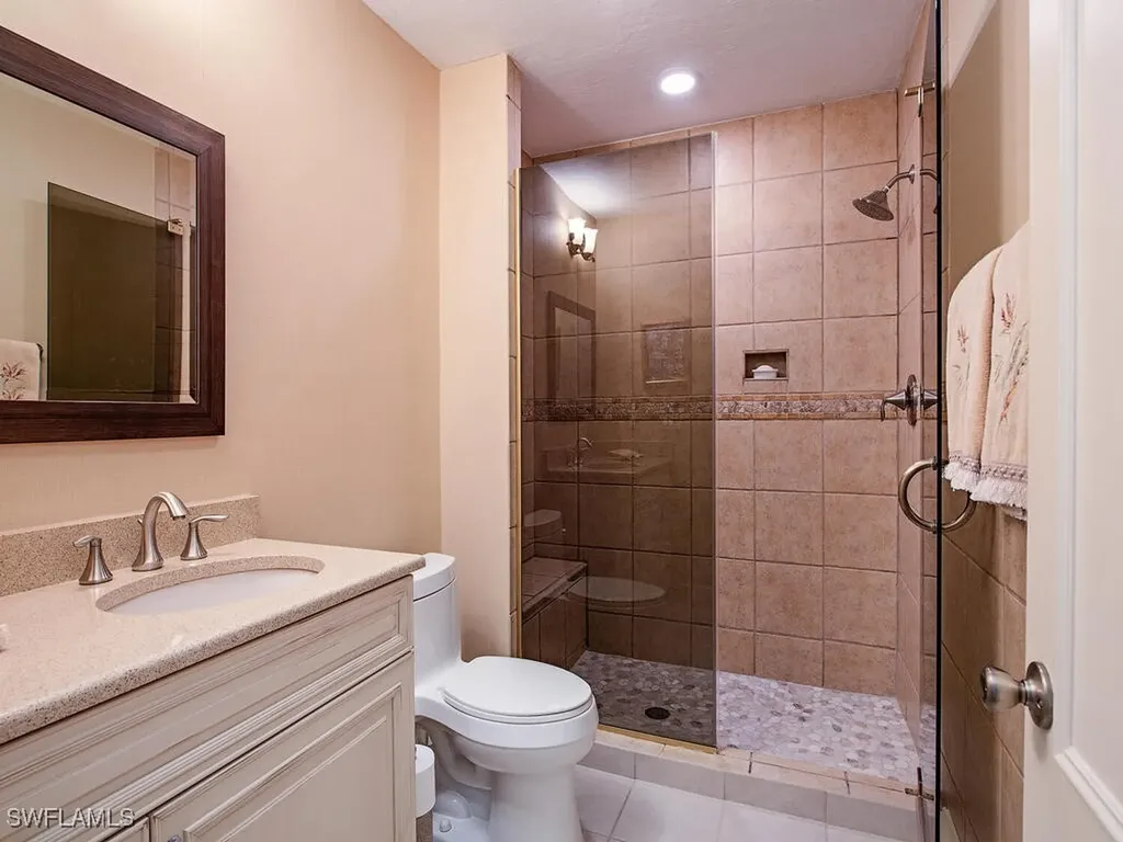 656 Bridgeway Lane Naples FL 34108