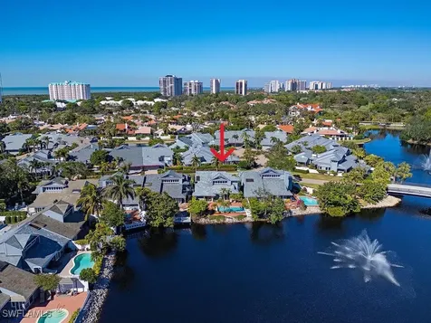 656 Bridgeway Lane Naples FL 34108