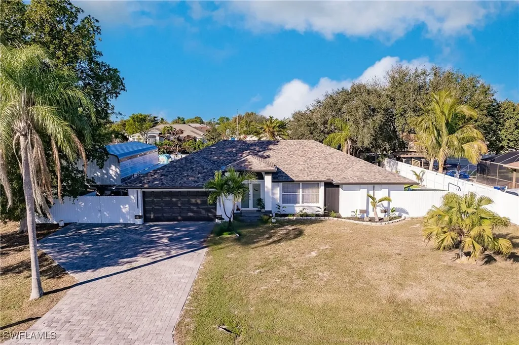 240 Laurent Court Lehigh Acres FL 33936