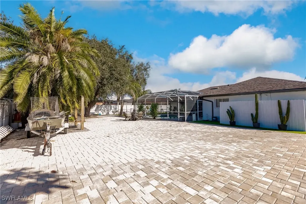 240 Laurent Court Lehigh Acres FL 33936