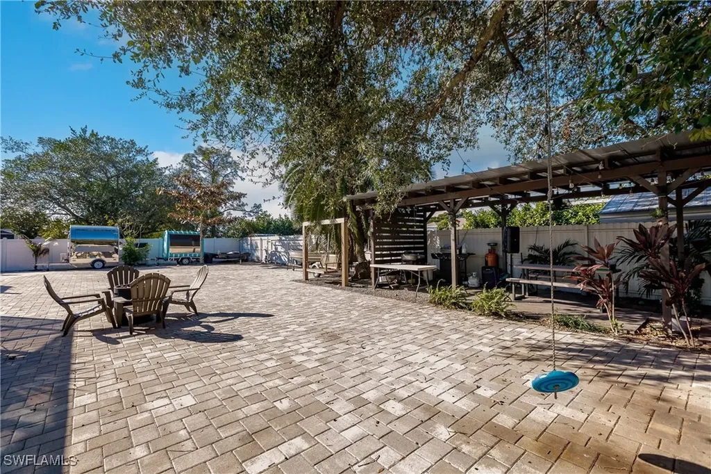 240 Laurent Court Lehigh Acres FL 33936