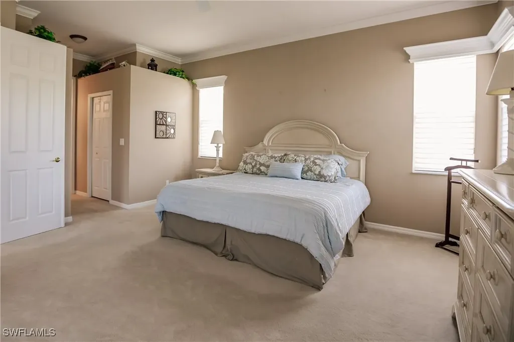 8286 Shorecrest Drive Fort Myers FL 33912