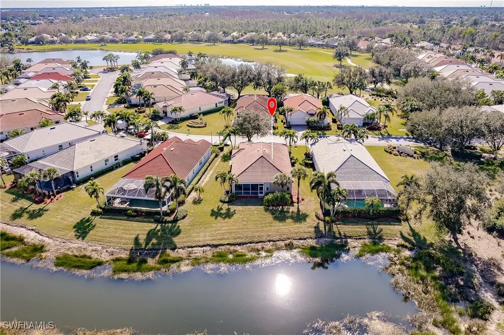 8286 Shorecrest Drive Fort Myers FL 33912