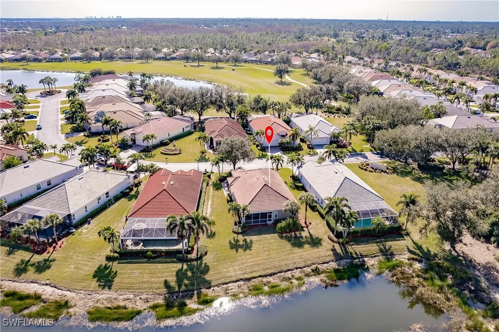 8286 Shorecrest Drive Fort Myers FL 33912
